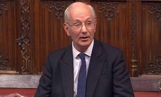 European Union must change or we leave warns Lloyds bank chairman Lord Blackwell