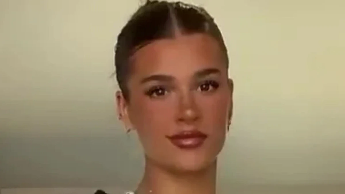 'Have you ever been to a wedding?' people cry as a guest shares her outfits which are better suited for 'a sexy funeral'