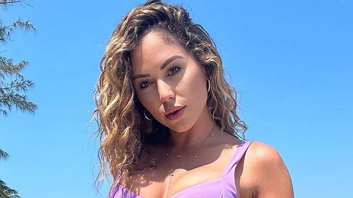 UFC octagon girl Brittney Palmer shows off incredible curves in underwear snap as fans say 'God I fancy you'