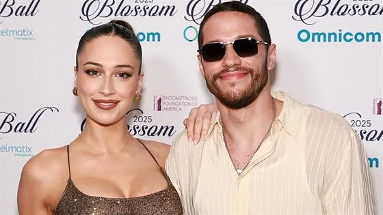 Elsie Hewitt Shouts Out "Baby Daddy" Pete Davidson for Surprising Gift