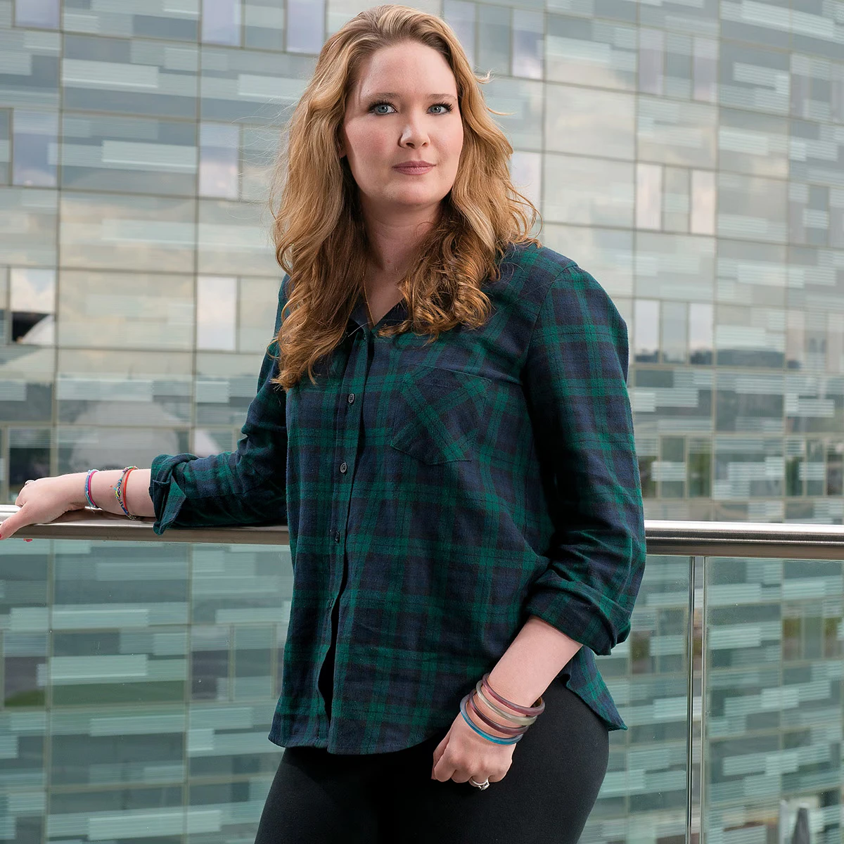 Sarah J. Maas Reveals 2 New ACOTAR Titles in Major Double Book Announcement