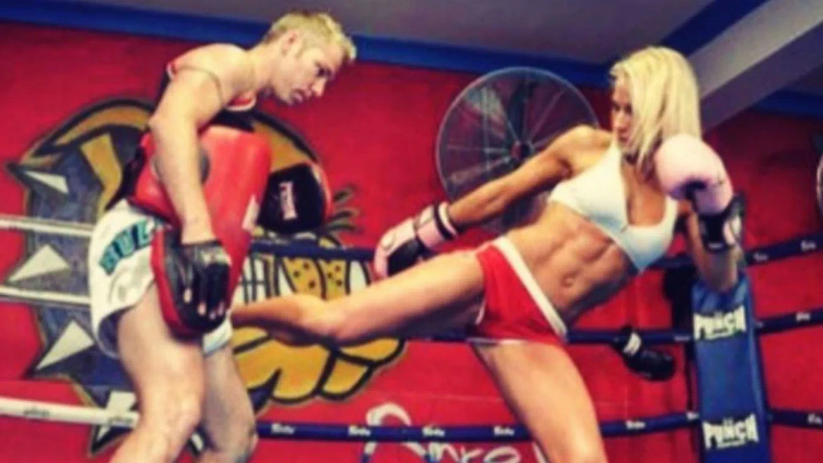 Former boxing world title holder looks unrecognisable in throwback pictures of her with very different look