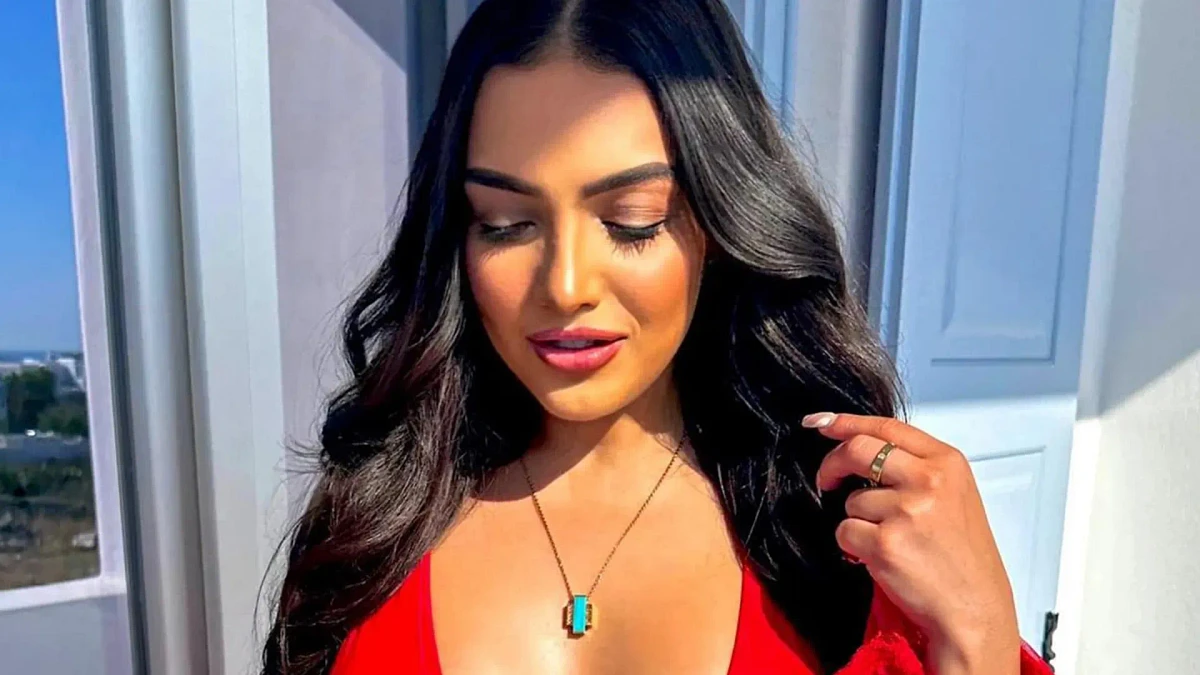 Wild off-camera antics & fake contestants... as Apprentice star reveals ALL