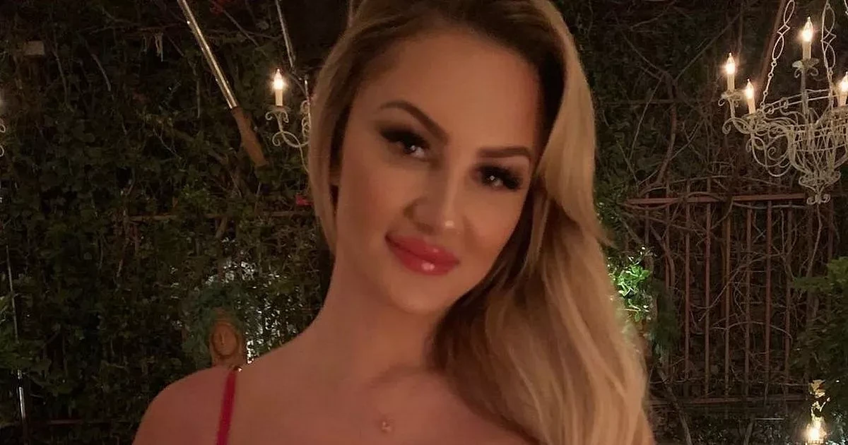 'I quit my job as an RE teacher to join OnlyFans - now my mum won't talk to me'