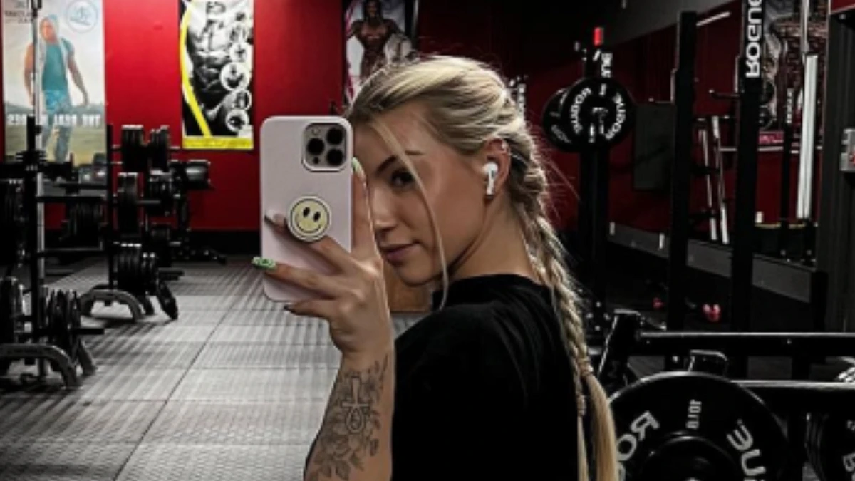 I get a thrill telling men how to lift in the gym - they always want my number