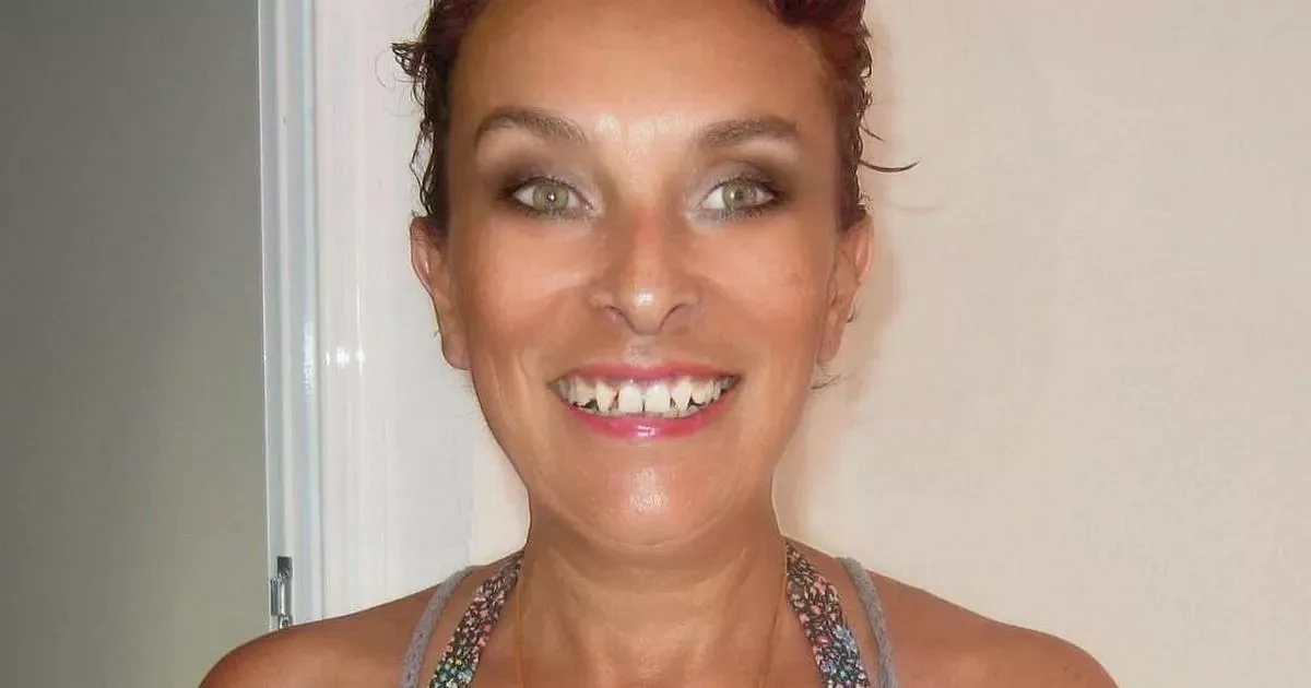 Grandmother quits job after earning £1,300 a month selling saucy snaps online