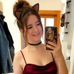 Akita - Cat Lady