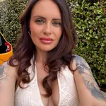 ᗴᗩ丅 ᗰƳ ᑕᕼᗴᗴᔕᗴᗷᑌᖇǤᗴᖇ 🍔