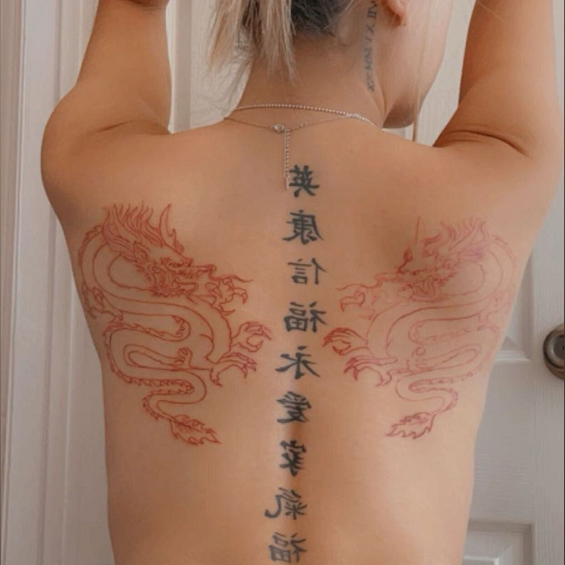 Courtney Cheeks 🍑