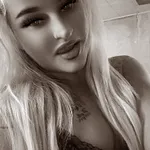 Hazel Starr 💫