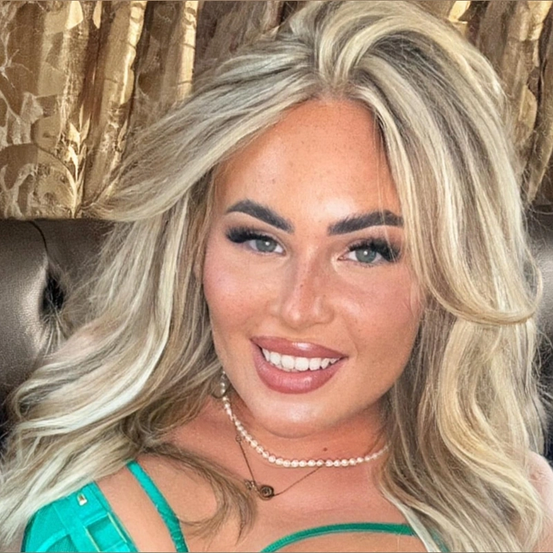 Danielle 💦
