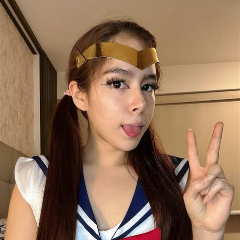 Lola Petite