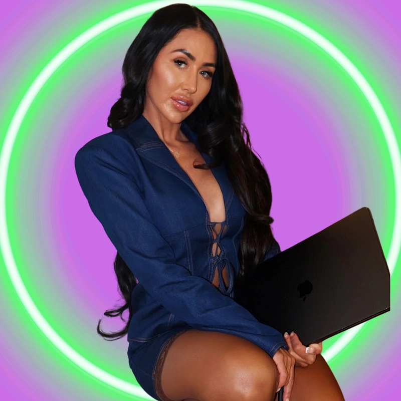 💜 𝗣𝗘𝗥𝗥𝗜 💜 𝗣𝗥𝗘𝗧𝗧𝗜𝗘𝗦𝗧 𝗣𝗨𝗦𝗦𝗬 🇬🇧😈