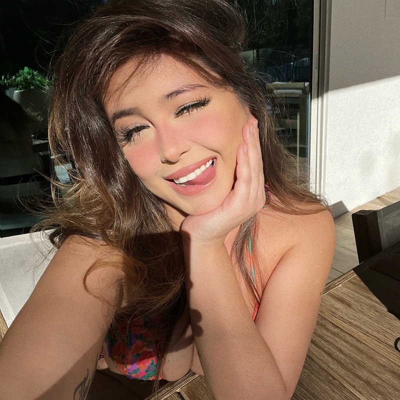 Natalie Rose | Live Fridays