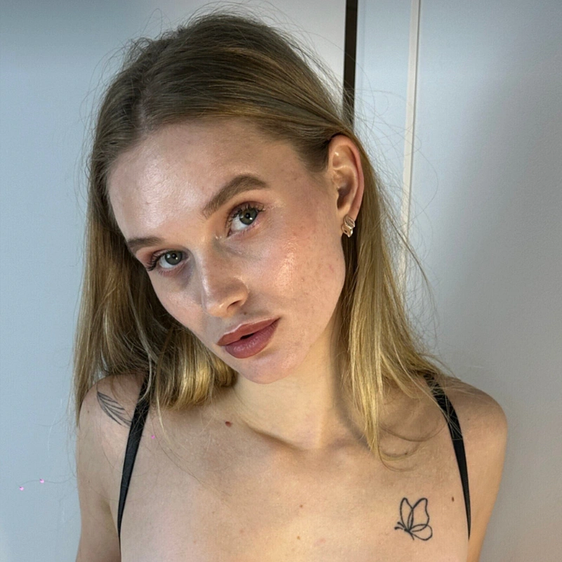 MILA❤️𝗦𝗲𝗰𝗿𝗲𝘁 𝗶𝗻 𝗺𝘆 𝗯𝗶𝗼 💎