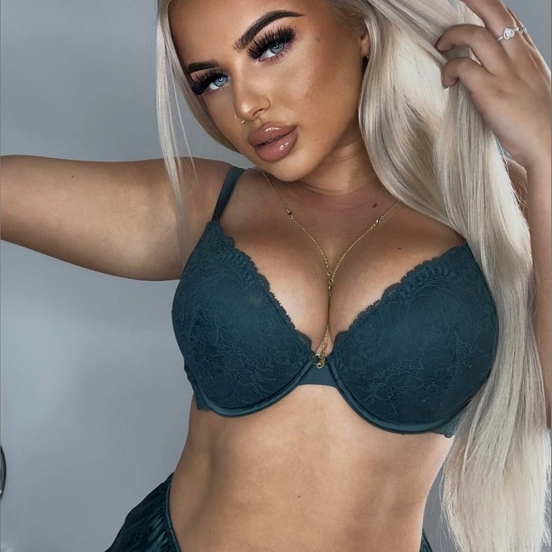 Niamh 🍀