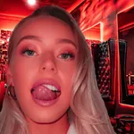 Mistress Cardi | Available Now