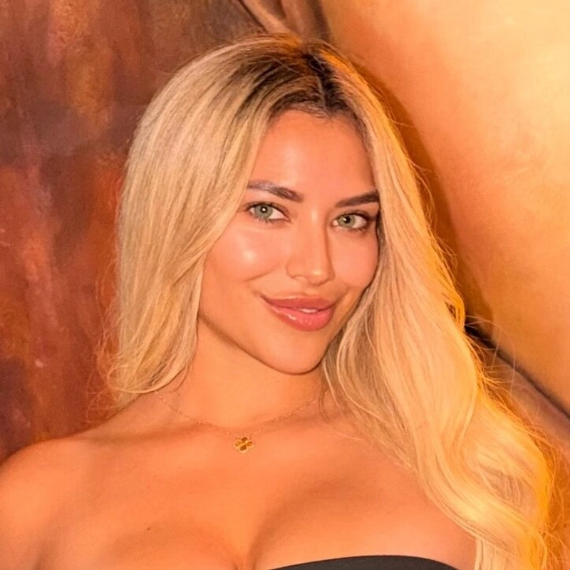 Sophia Del Mar 🌊