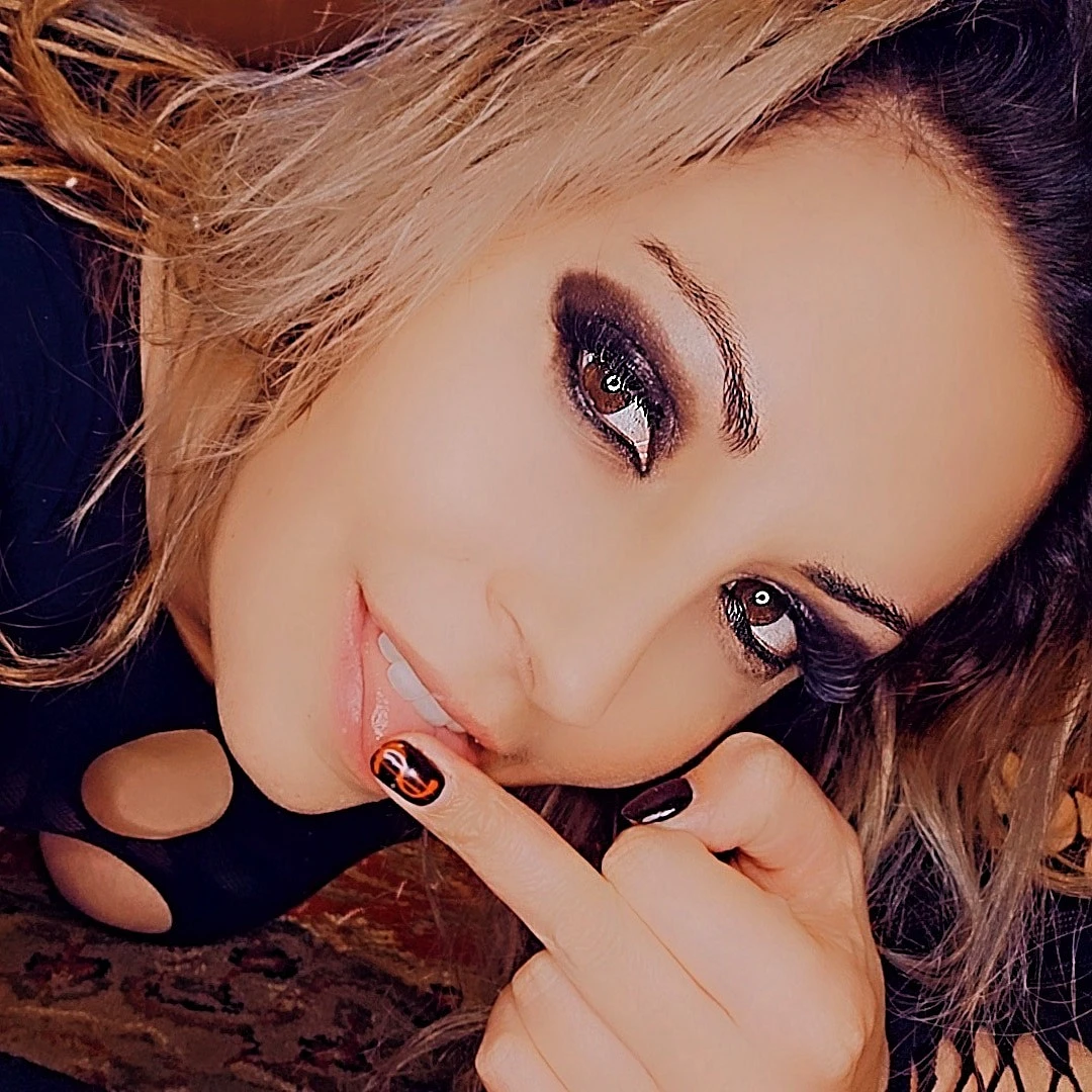 AlixRougeFree banner