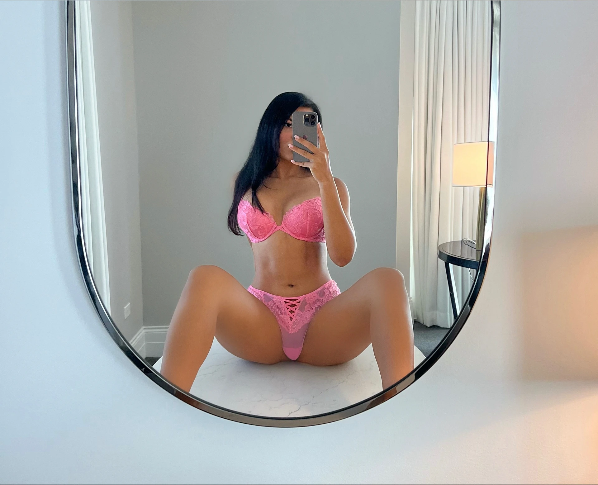 Bella banner