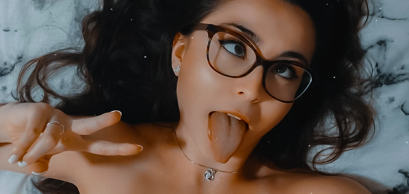 Emily Hill VIP banner