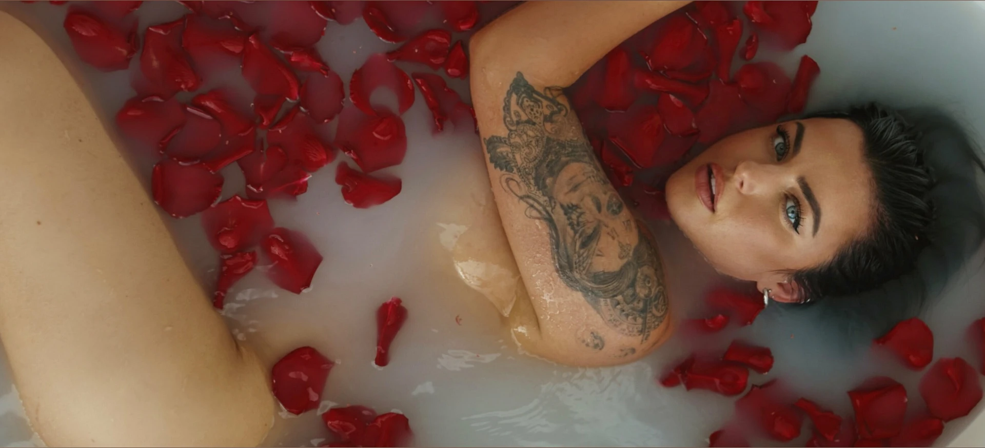 🦋 KYLIE RAE 🦋 banner