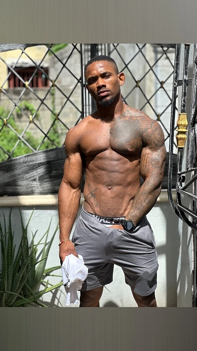 Marcos Aurelio banner