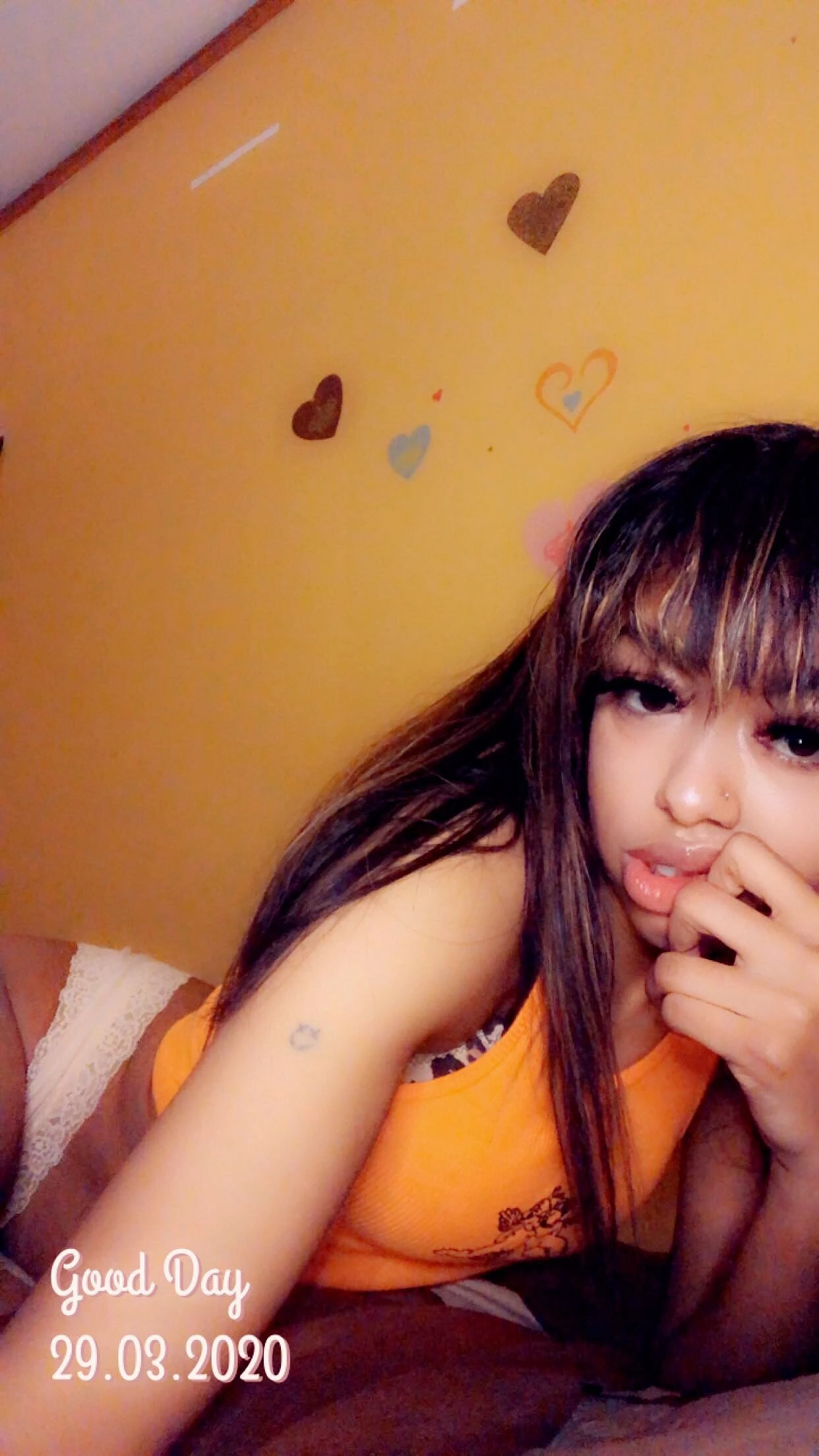 Nini banner